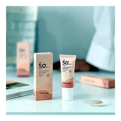 Hydra Different Moisturizing Sunscreen Serum 15gm
