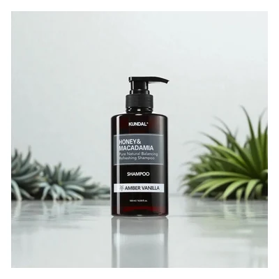 Kundal Honey & Macadamia Pure Natural Balancing Refreshing Shampoo (Amber Vanilla) - 500ml
