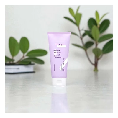 Tiam snail & azulene low pH cleanser - 200ml