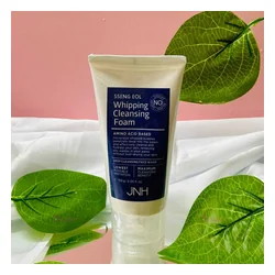 glowxin-jnh-sseng-eol-whipping-cleansing-foam-3.webp