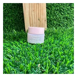 glowxin-laneige-bouncy-and-firm-lip-treatment-2-g-3.webp