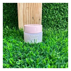 glowxin-laneige-bouncy-and-firm-lip-treatment-2-g-4.webp