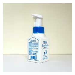 glowxin-milk-baobab-baby-and-kids-facial-foam-300-ml-3.webp
