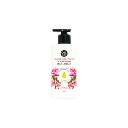 glowxin-on-the-body-cherry-blossom-nourishing-body-lotion-400-ml-1.webp